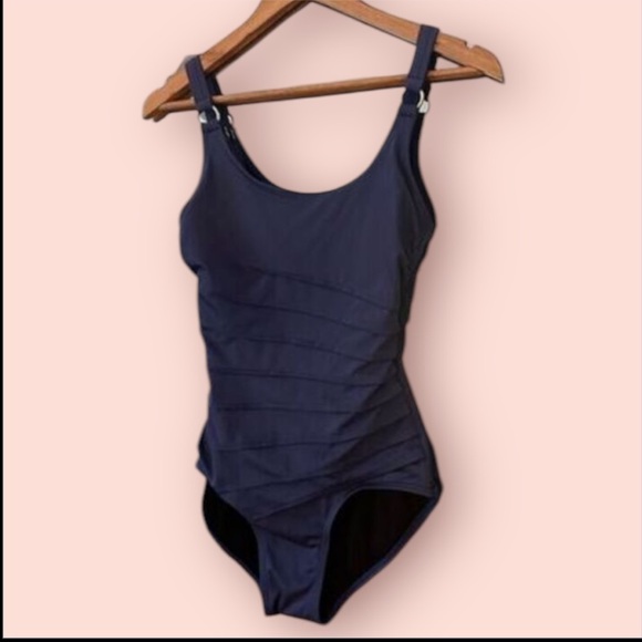 Calvin Klein One Piece Swimsuit Size Medium - Picture 1 of 5